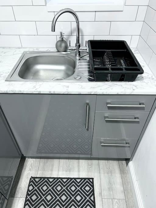 Modern Studio Near Nec With Free Parking - Prime Location Sheldon (West Midlands) Exterior foto